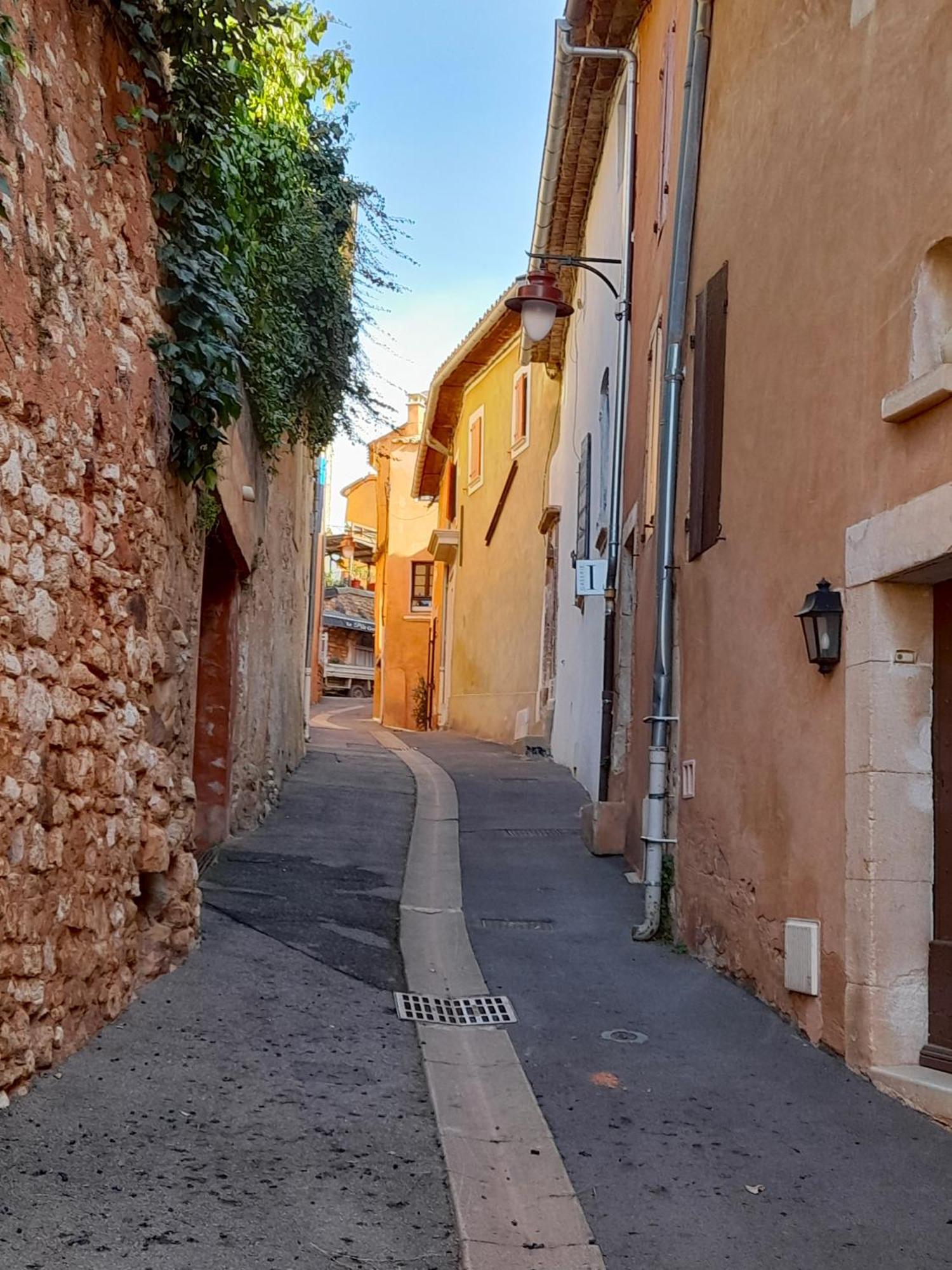 L'Atelier Au Coeur Du Village Roussillon en Isere Exterior foto
